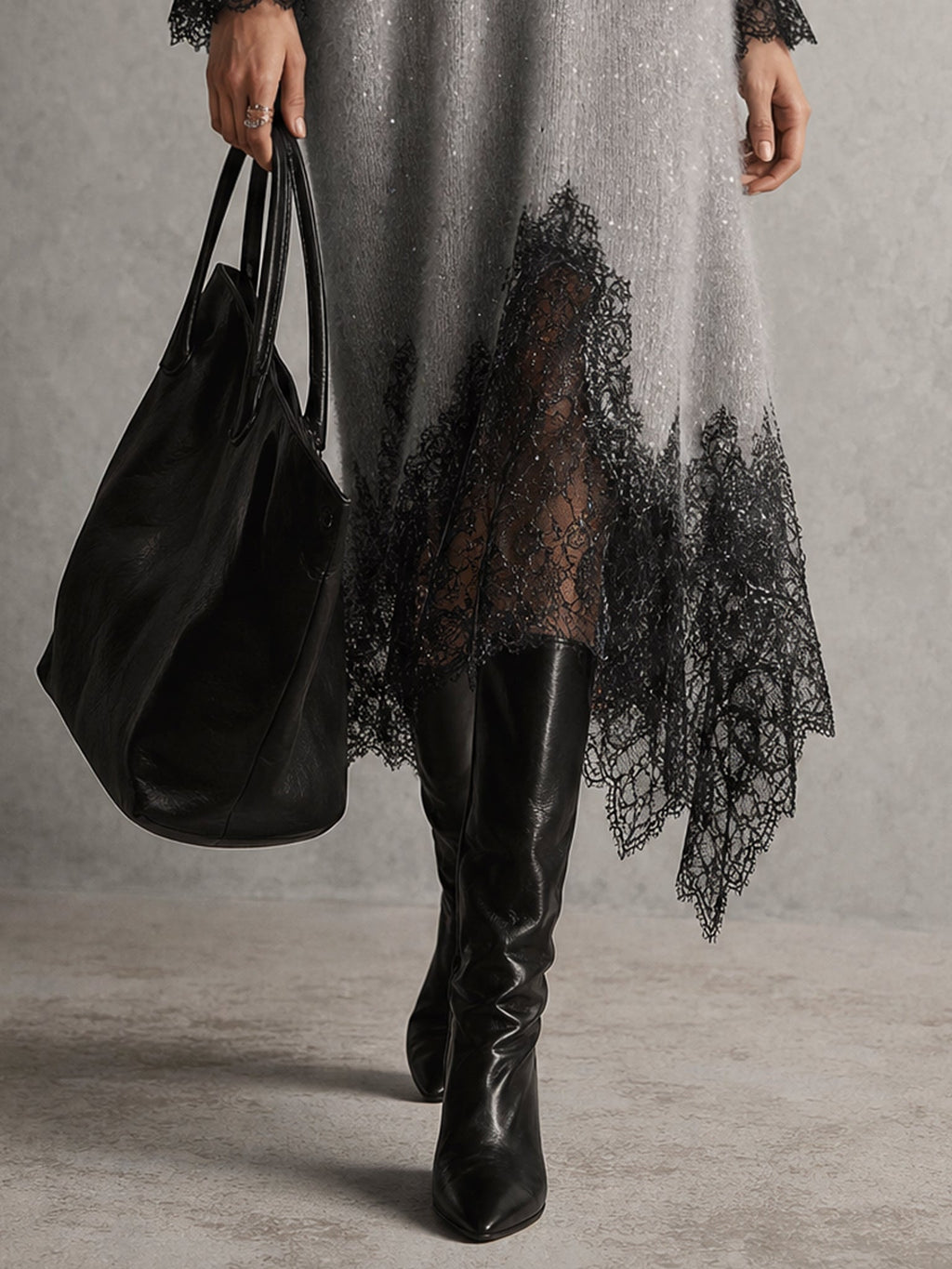 Luz | Robe Midi en Maille Grise Brillante à Ourlet en Dentelle