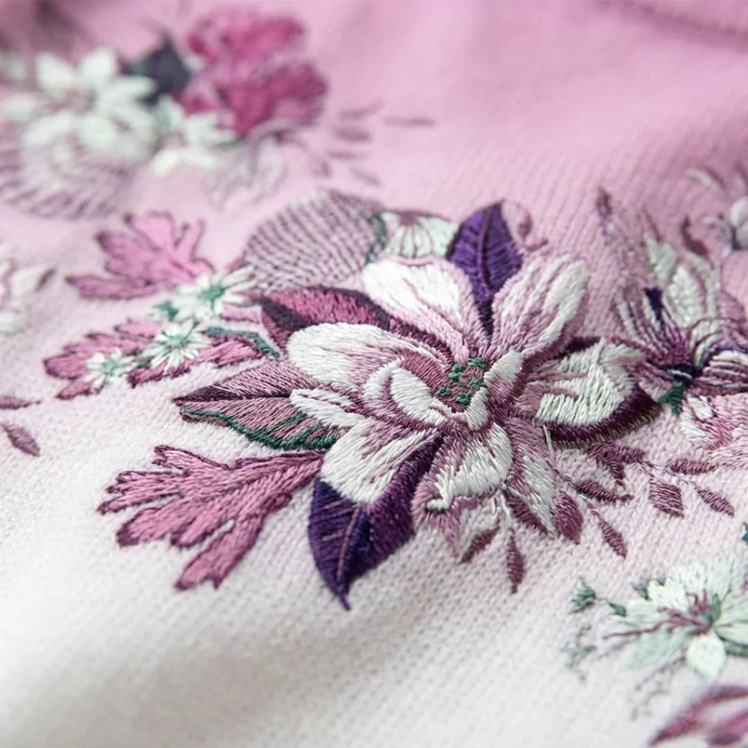 Ruth | Pull Fleuri à Col Roulé