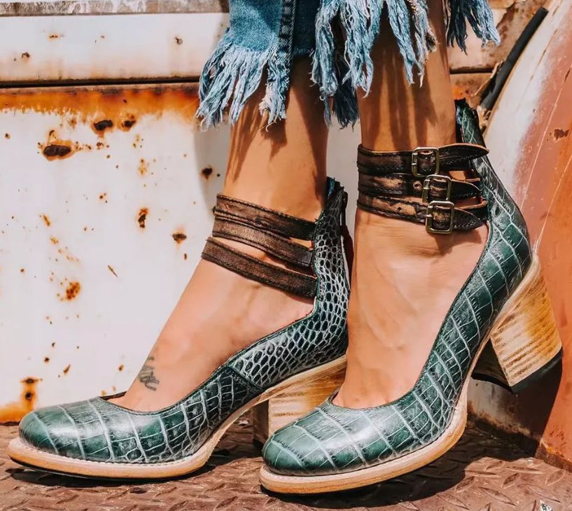 Talons en cuir Mirella